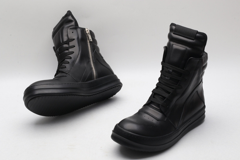 RICK 0WENS SNEAKERS