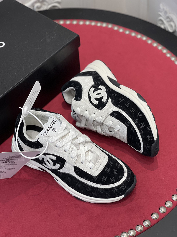 CHA_NEL SNEAKERS