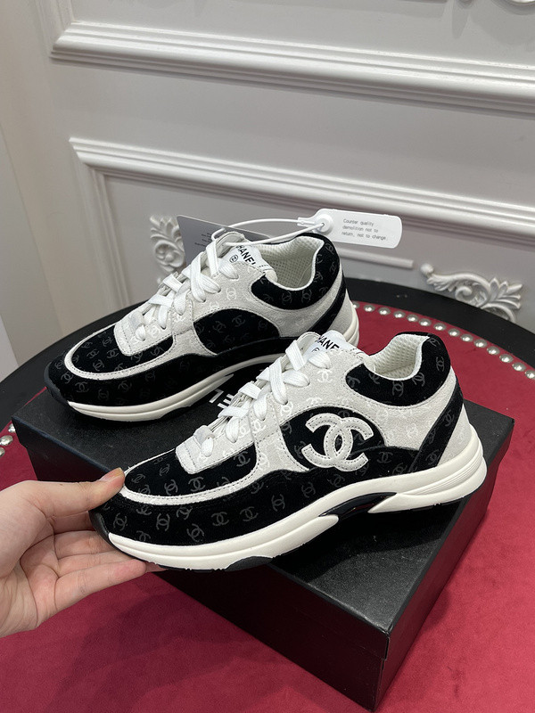 CHA_NEL SNEAKERS