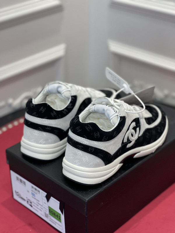 CHA_NEL SNEAKERS
