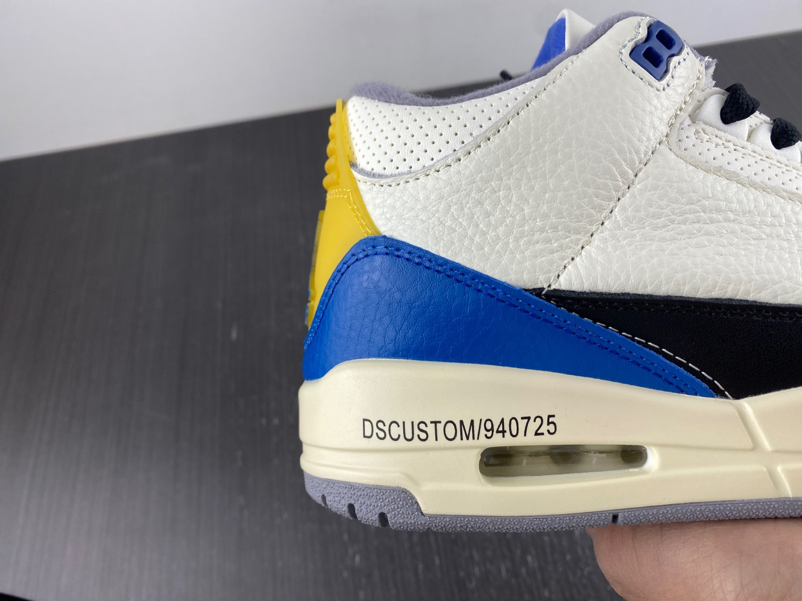Jordan 3 Retro 398514-145