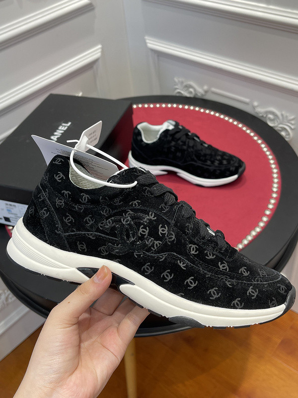 CHA_NEL SNEAKERS