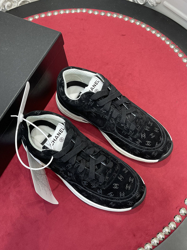 CHA_NEL SNEAKERS