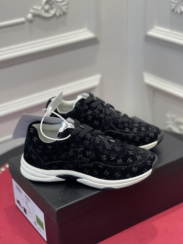 CHA_NEL SNEAKERS