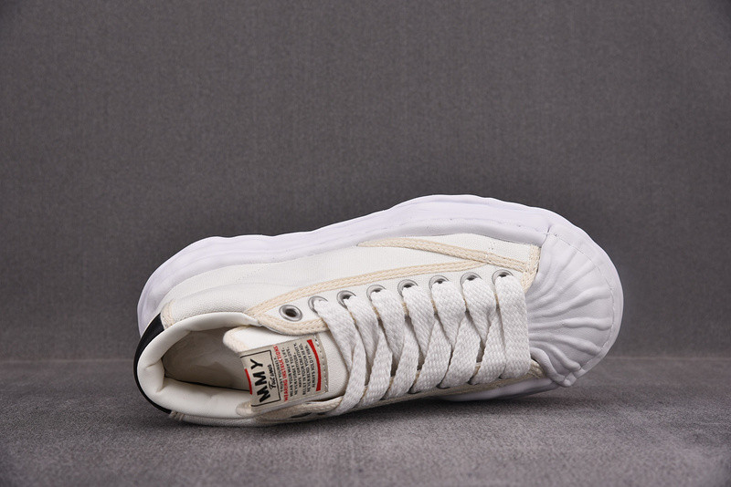 MAISON MIHARA SNEAKERS