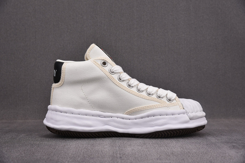 MAISON MIHARA SNEAKERS
