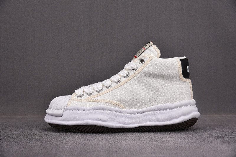MAISON MIHARA SNEAKERS