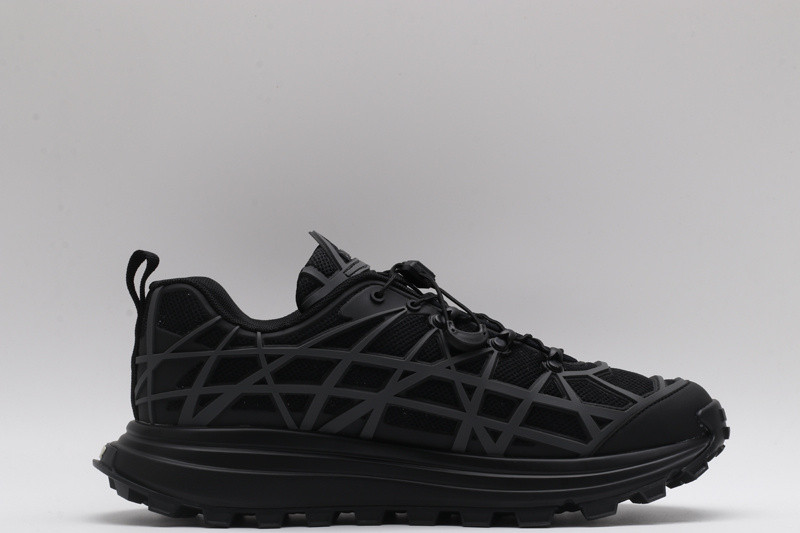 D*or ss23’s lattice sneakers