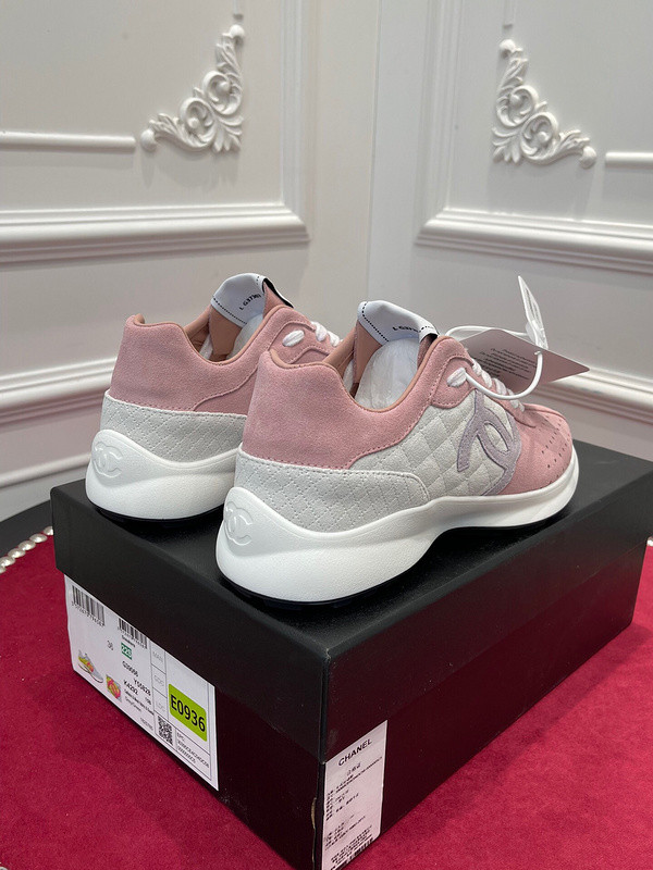 CHA_NEL SNEAKERS