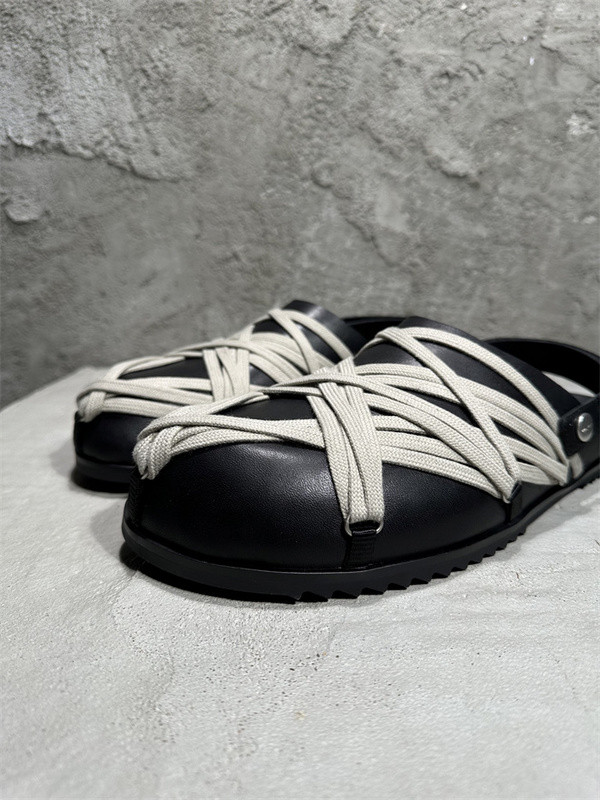 RICK 0WENS SNEAKERS