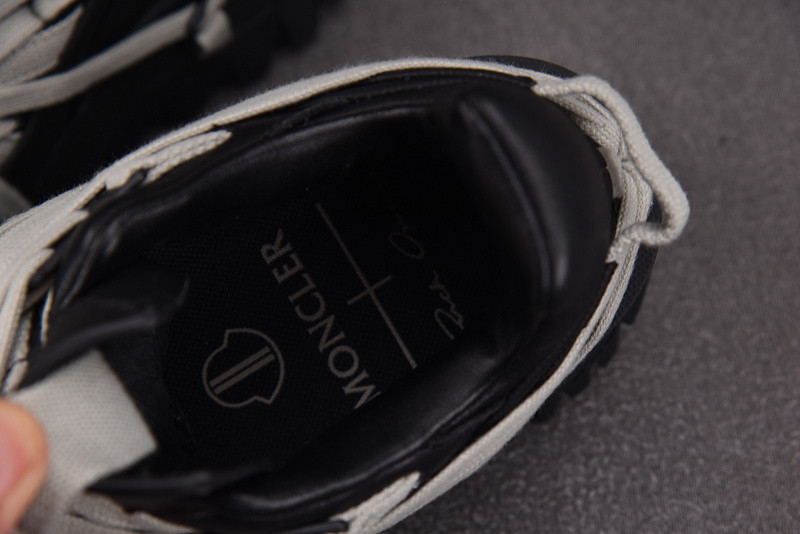 RICK 0WENS SNEAKERS