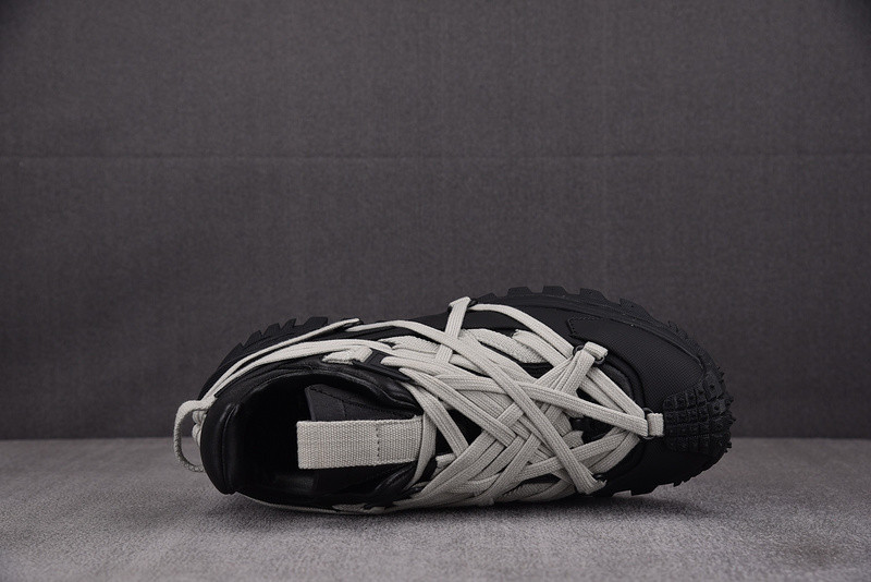 RICK 0WENS SNEAKERS