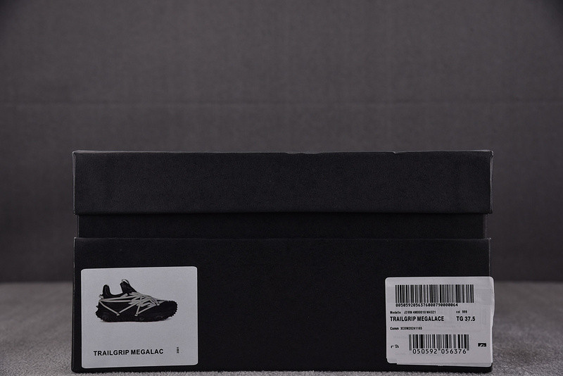 RICK 0WENS SNEAKERS