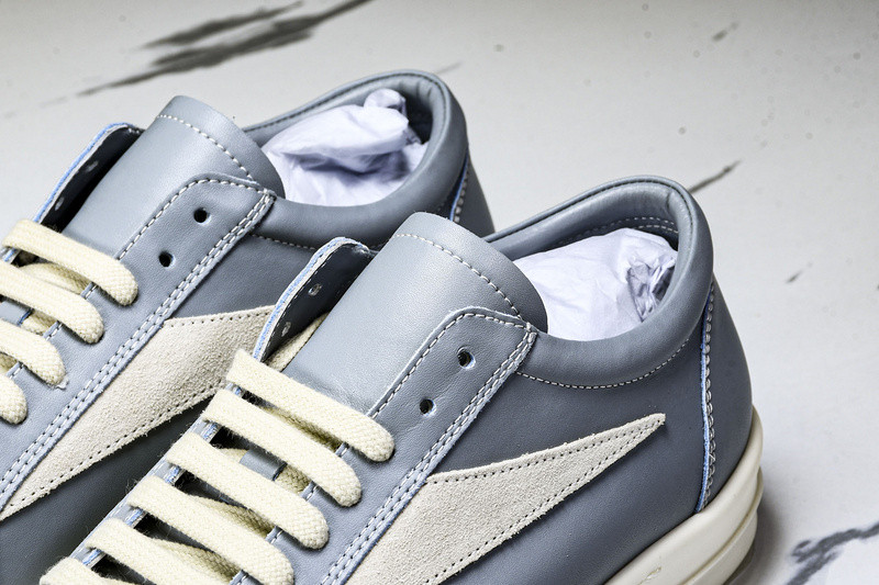 RICK 0WENS SNEAKERS
