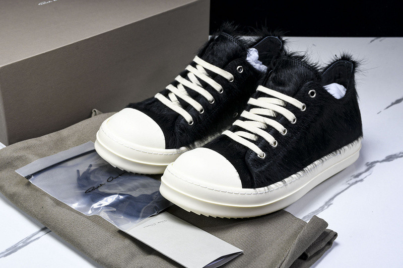 RICK 0WENS SNEAKERS