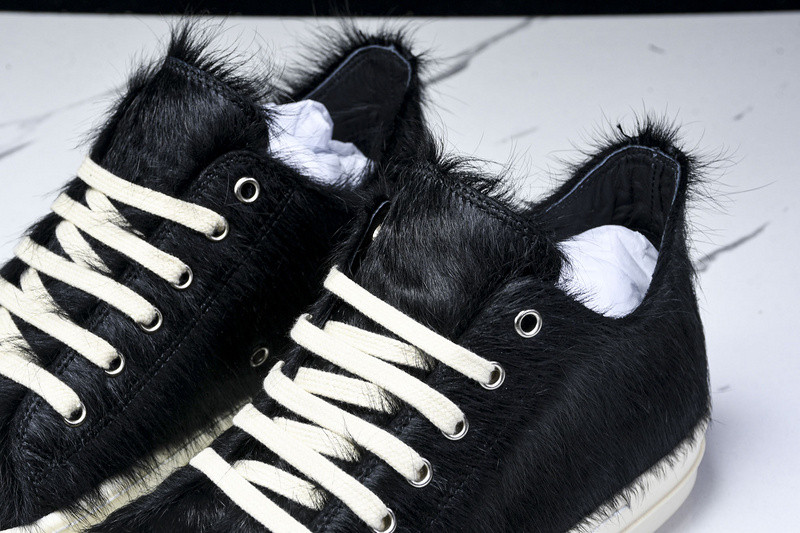 RICK 0WENS SNEAKERS
