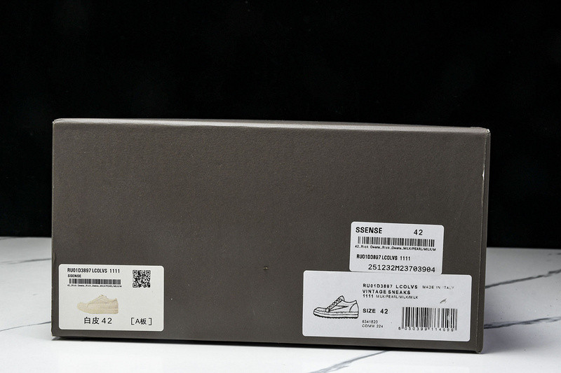 RICK 0WENS SNEAKERS