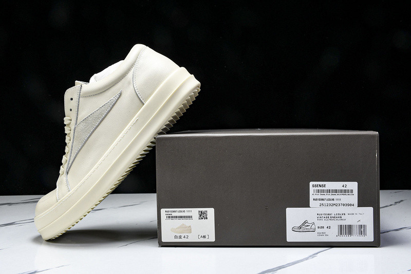RICK 0WENS SNEAKERS