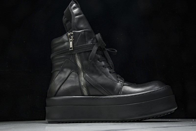 RICK 0WENS SNEAKERS
