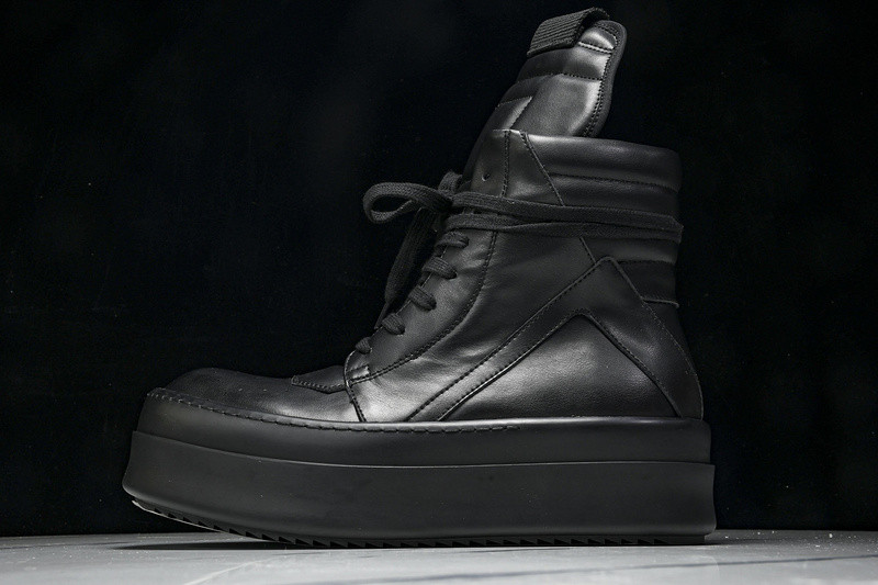 RICK 0WENS SNEAKERS