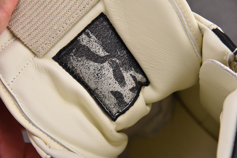 RICK 0WENS SNEAKERS