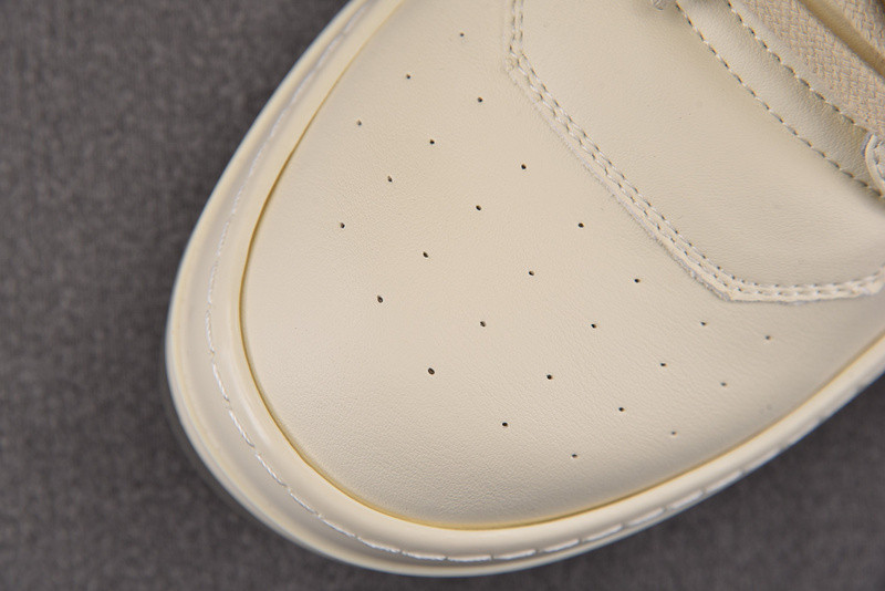 RICK 0WENS SNEAKERS