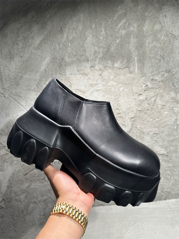 RICK 0WENS SNEAKERS