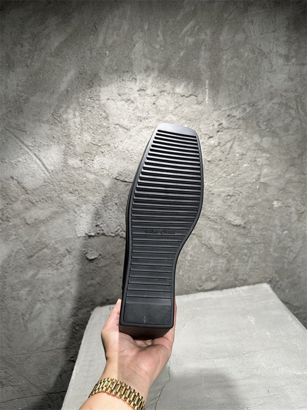 RICK 0WENS SNEAKERS