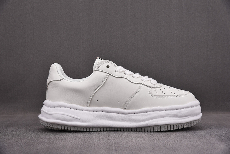 MAISON MIHARA SNEAKERS