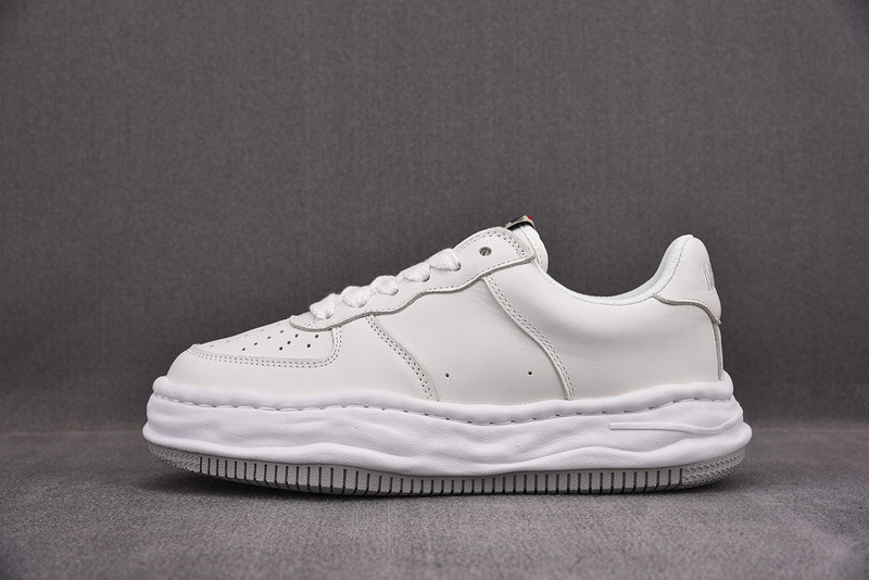 MAISON MIHARA SNEAKERS