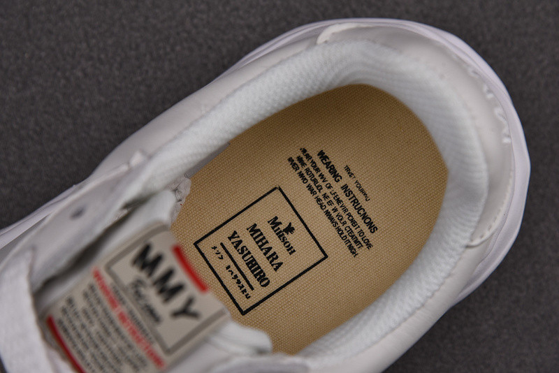 MAISON MIHARA SNEAKERS