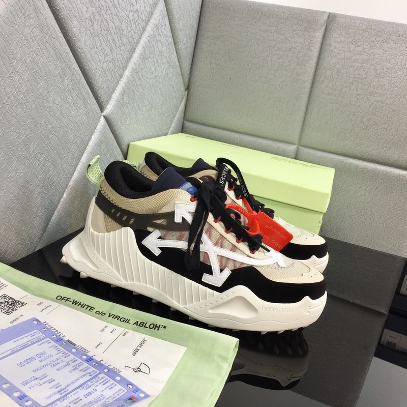 OW C/O ODSY-1000 SPORTS SHOES