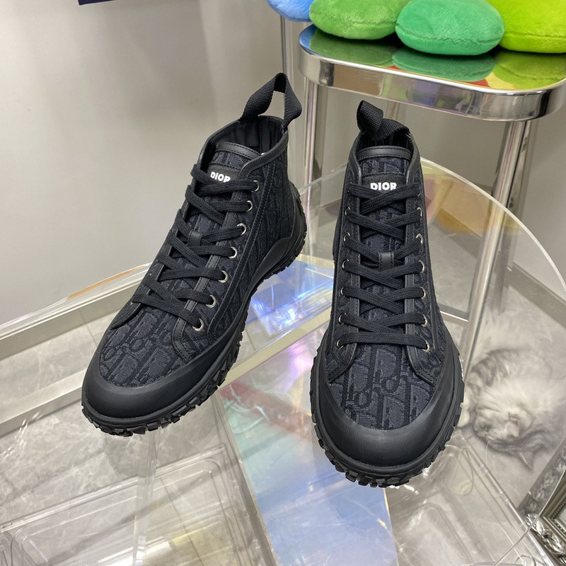 DR B28 SNEAKER