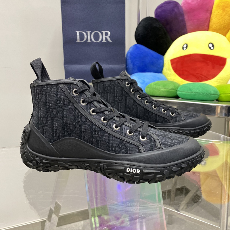 DR B28 SNEAKER