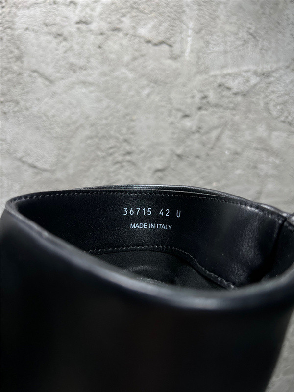 RICK 0WENS SNEAKERS