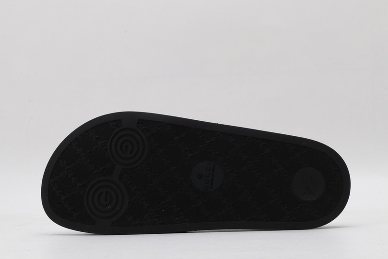 GUC LEATHER SLIDE