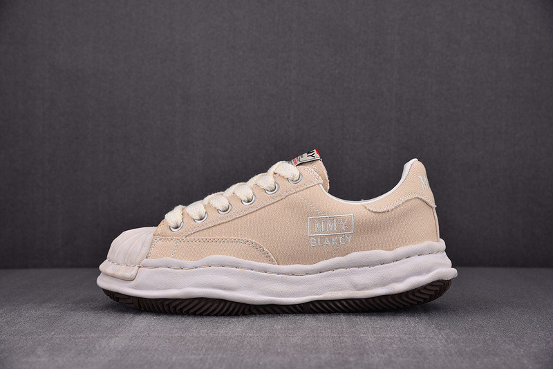 MAISON MIHARA SNEAKERS