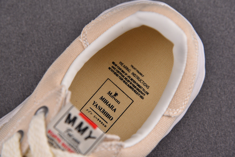 MAISON MIHARA SNEAKERS