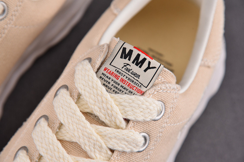 MAISON MIHARA SNEAKERS
