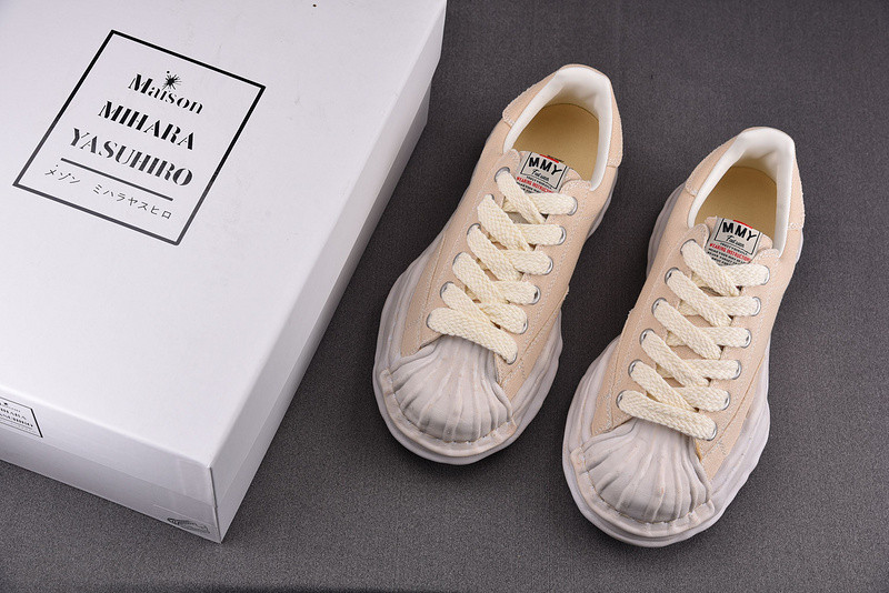 MAISON MIHARA SNEAKERS