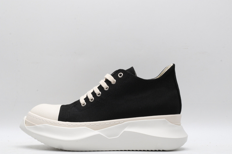 RICK 0WENS SNEAKERS