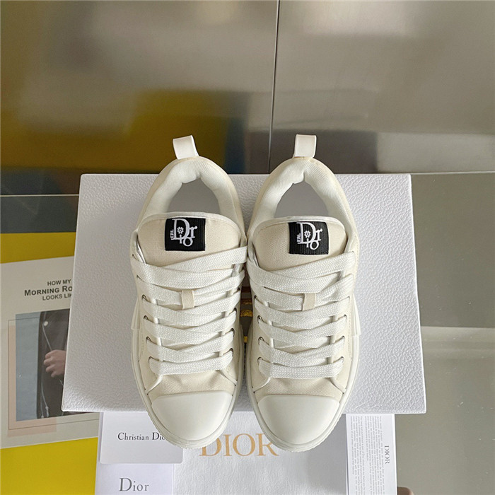 B23 SKATER SNEAKER