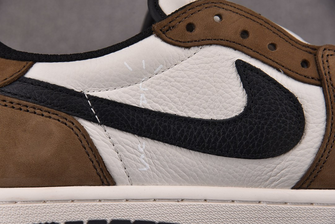 Air Jordan Low OG SP CD4487-001