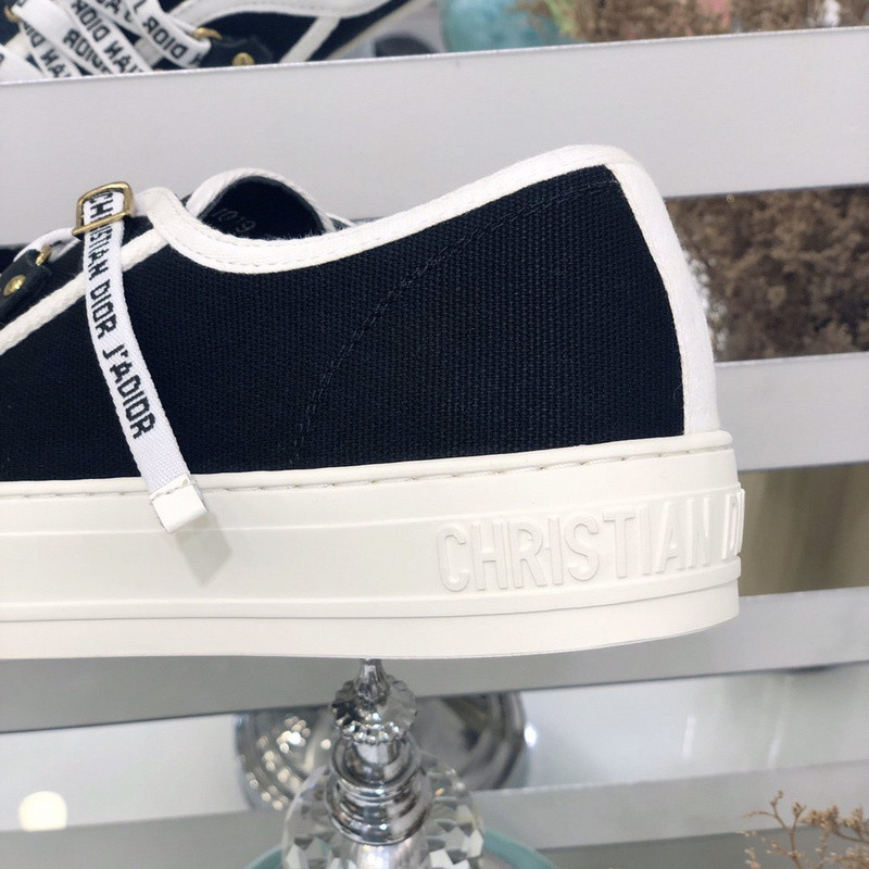 B23 OBLIQUE LOW SNEAKERS
