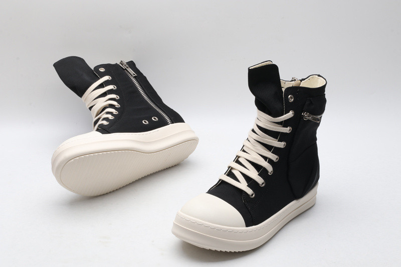 RICK 0WENS SNEAKERS