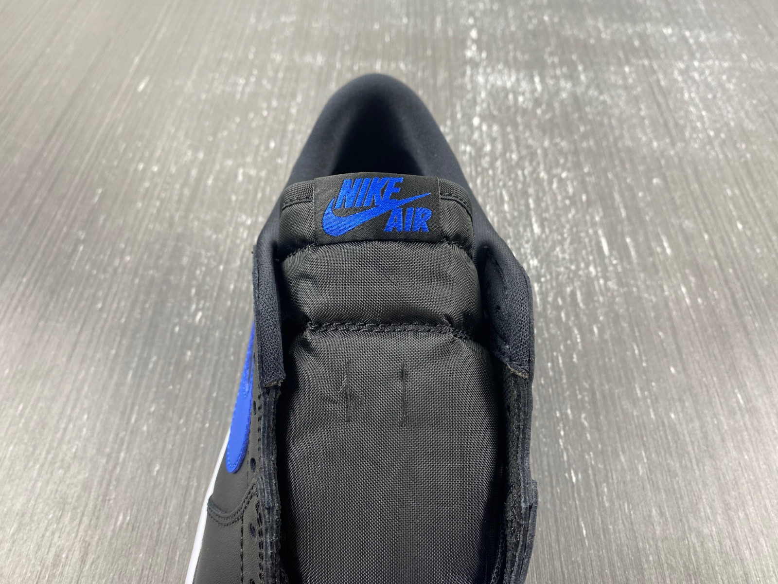 Jordan 1 Retro Low Royal (2015) - 705329-004