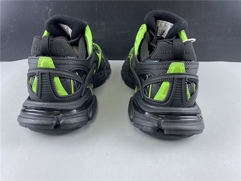 Ba*len*cia*ga tess s. gomma trek low top sneakers (black and green) 570391 w2gn1 1012