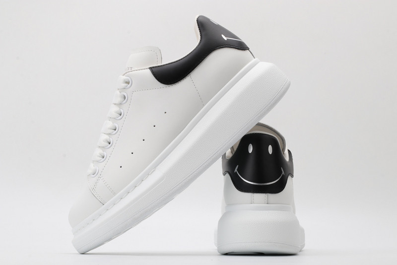 ALEXANDER MCQUEEN SNEAKER