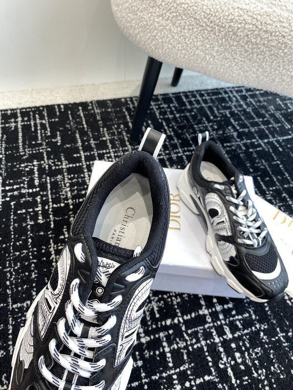 Di0r Chrono Sneaker