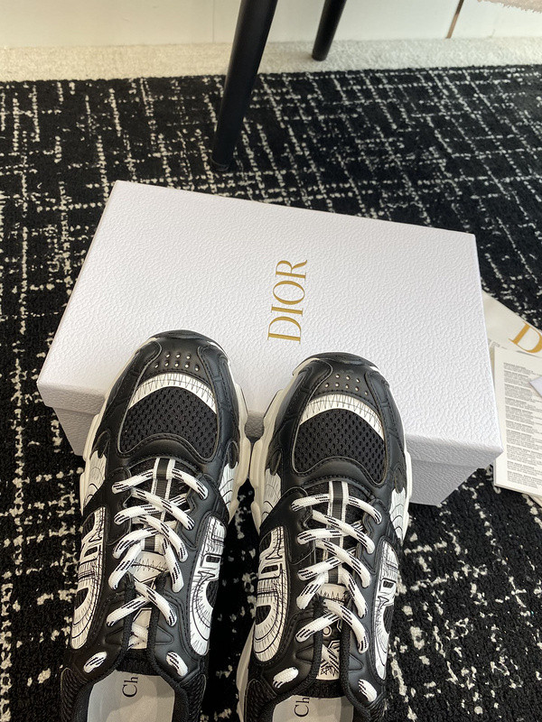 Di0r Chrono Sneaker